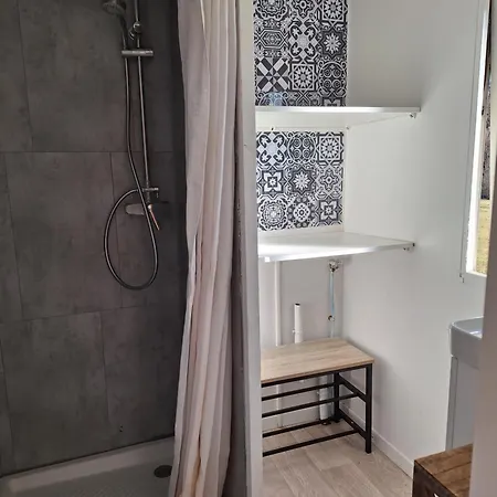 Mobil-home Cosy A La Ferme Kamp alanı
